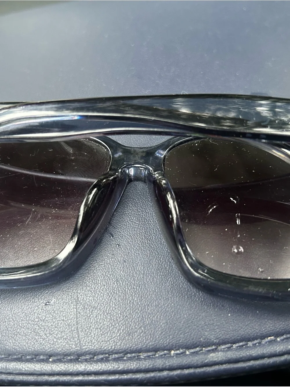 Classic Black Women's Sunglasses - Fashionable Oversized Shades navy
